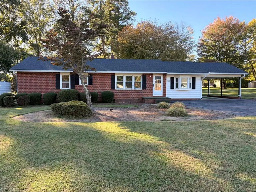 938 Brownwood Drive, Winston Salem, NC 27105 - #1