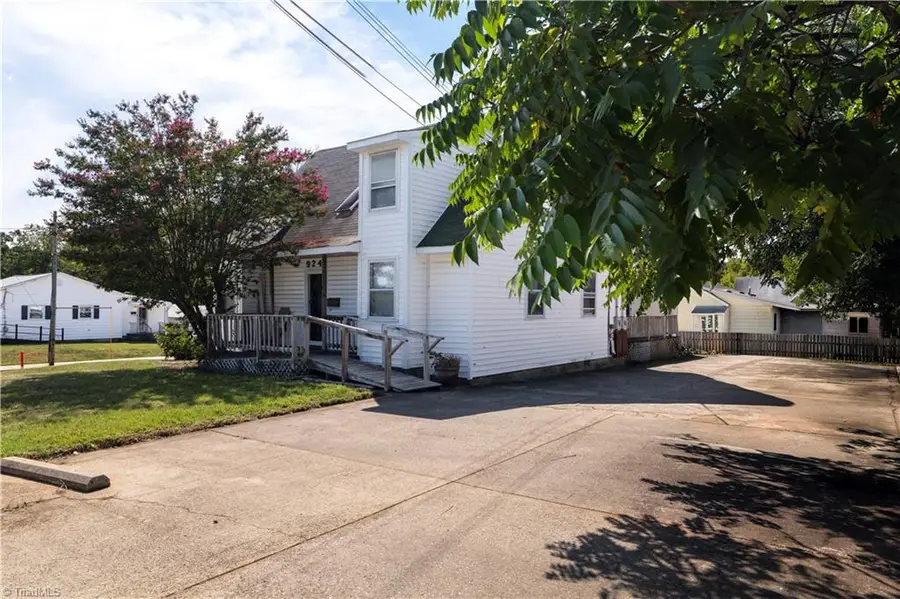 924 Merritt Drive, Greensboro, NC 27407 - #3