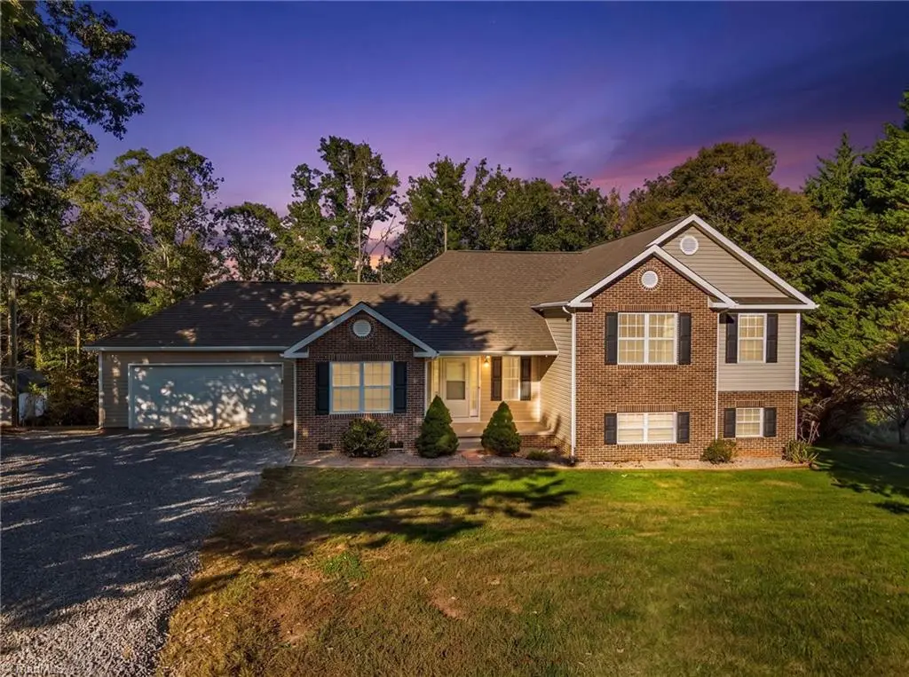 850 Pilgrim Baptist Church Road, Wilkesboro, NC 28697 - #1