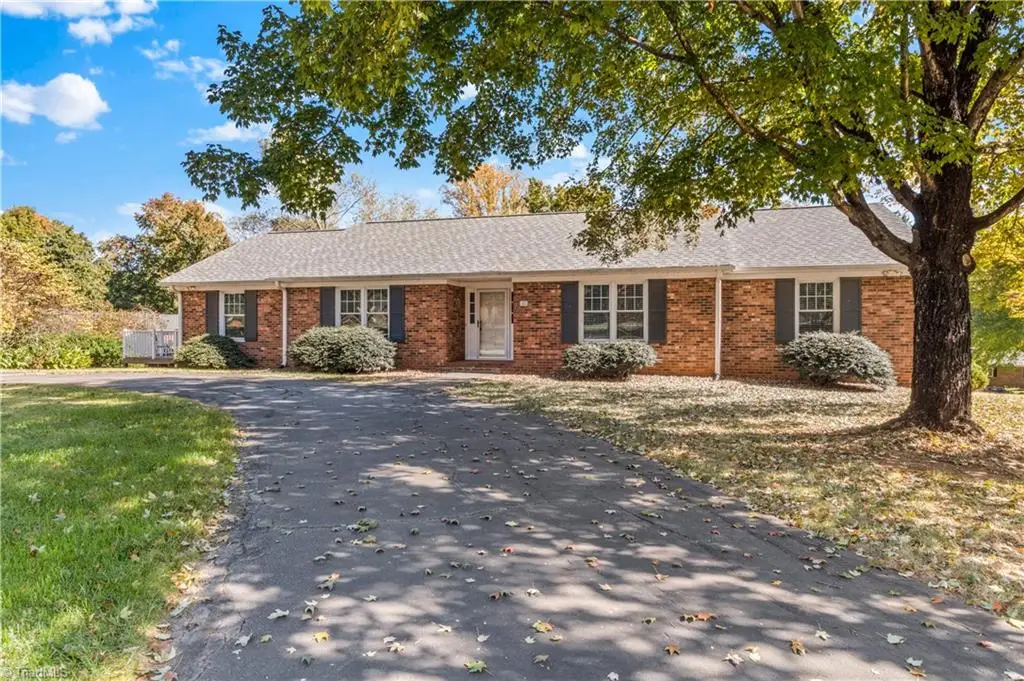 525 Drumheller Road, Clemmons, NC 27012 - #1