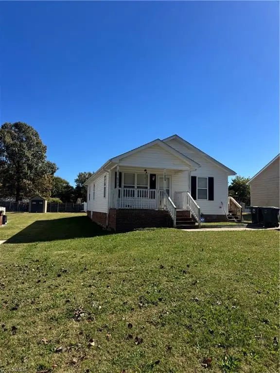 1420 Old Hickory Drive, Greensboro, NC 27405