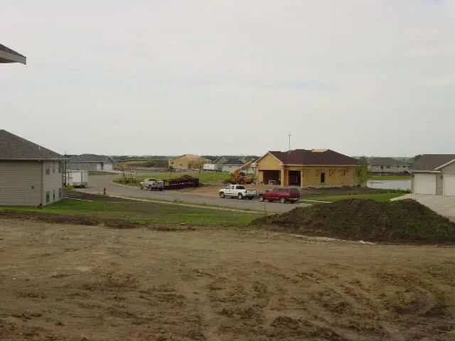 1828 Thunderbird Rd, Marshall, MN 56258 - Image #1