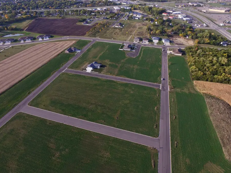 1604 Ellis Avenue, Marshall, MN 56258 - Image #2