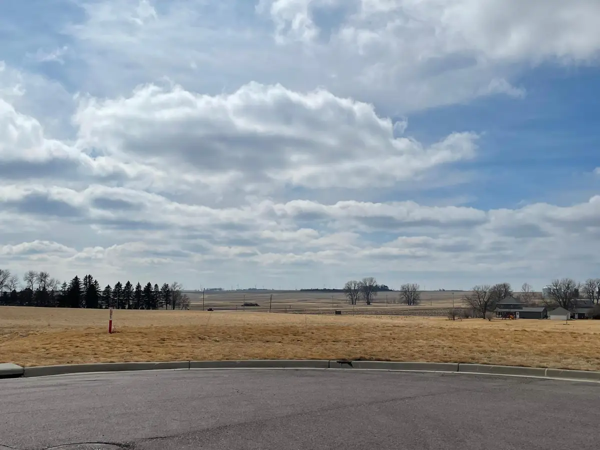 421 7th Avenue W, Edgerton, MN 56128 - #1
