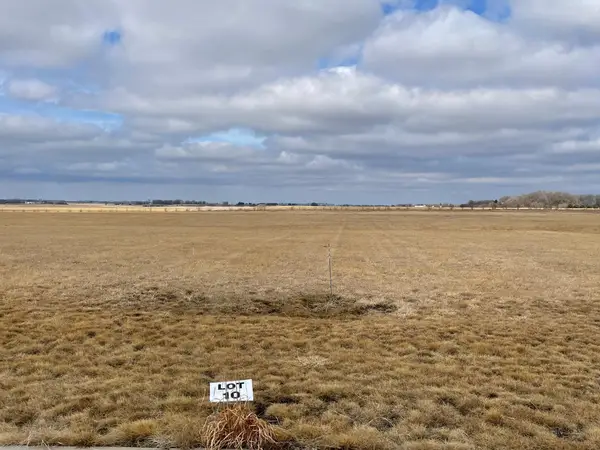 580 Hillcrest Street, Edgerton, MN 56128