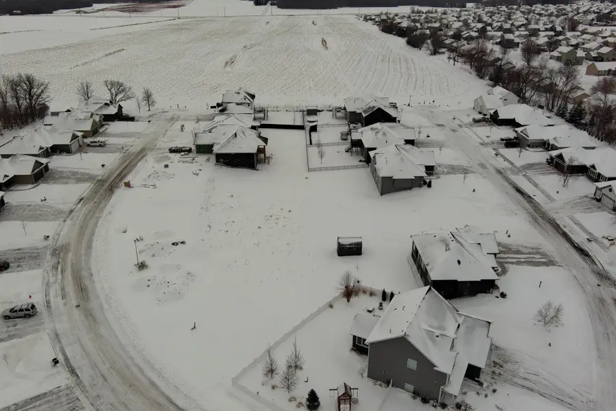 608 Summer Avenue Se, New Prague, MN 56071 - Image #2