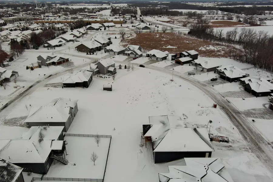 608 Summer Avenue Se, New Prague, MN 56071 - Image #3