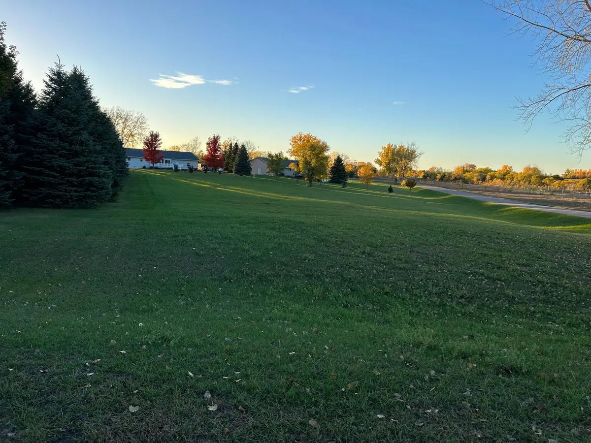 6007 Rolling Hills Drive Sw, Montevideo, MN 56265 - #1