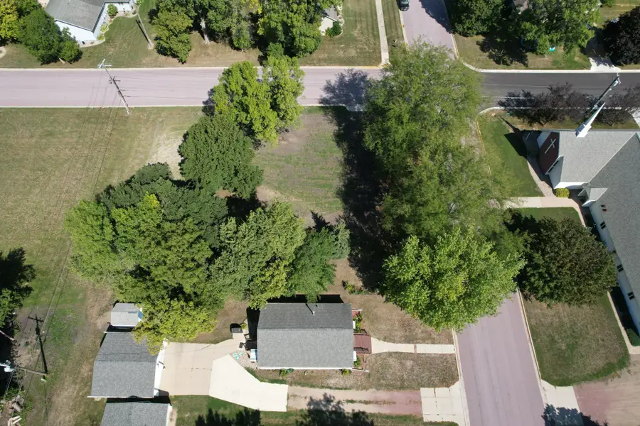 211 N Prairie Street, Sherburn, MN 56171 - #3