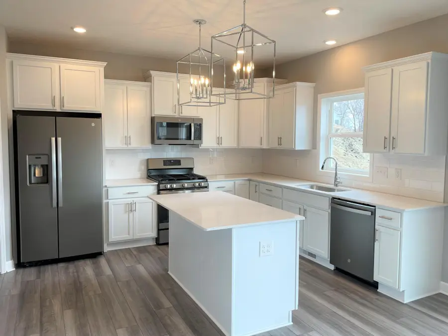 4722 Martingale Alcove, Woodbury, MN 55129 - Image #2