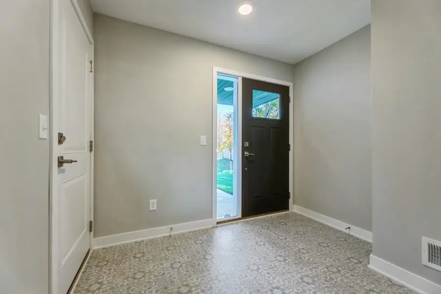 724 114th Court, Blaine, MN 55434 - Image #2