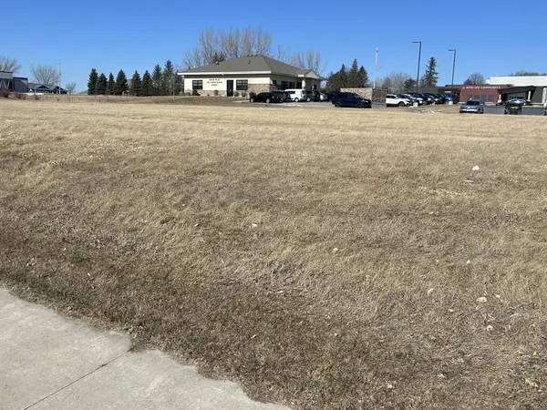 xxx NE Landmark Drive Ne, Owatonna, MN 55060