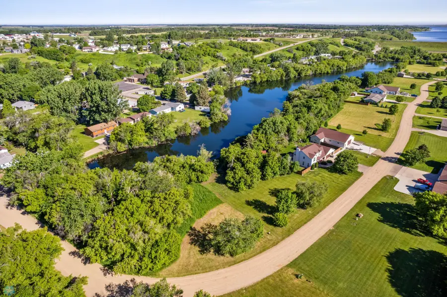 1503 Island Park Drive, Jamestown, ND 58401 - Image #2