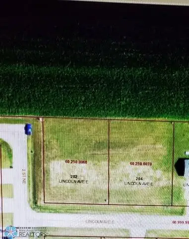 202 Lincoln Avenue E, Ulen, MN 56585