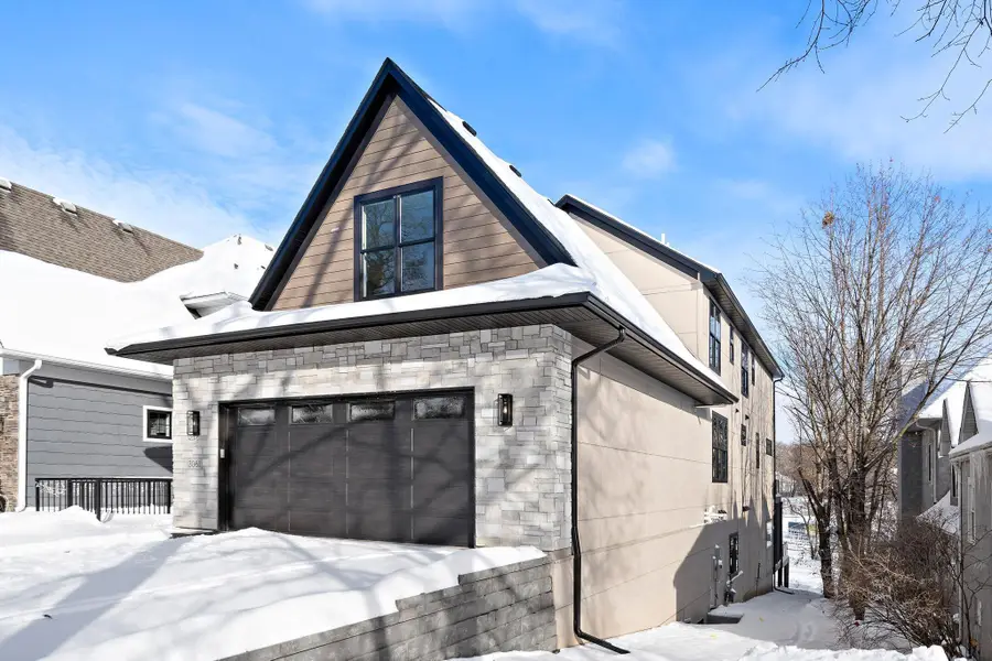 3061 Lake Shore Boulevard, Minnetonka, MN 55391 - Image #2