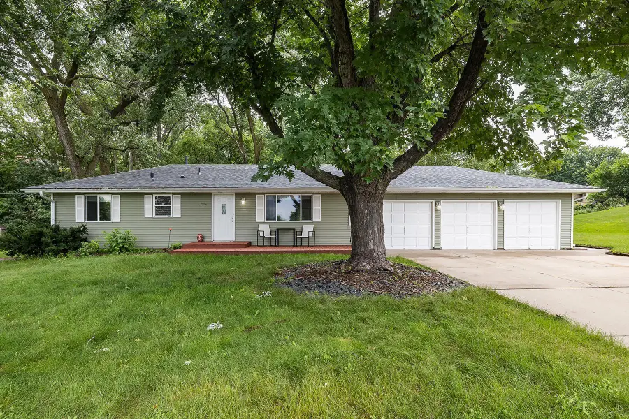 1515 Woodhill Road, Burnsville, MN 55337 - #2