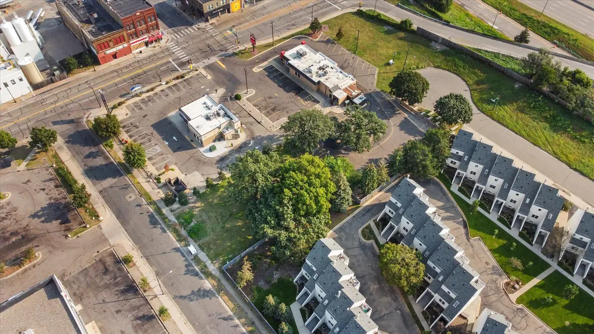 1900 5th Street N, Minneapolis, MN 55411 - Image #1