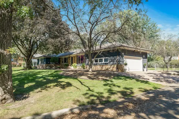 1744 Mississippi River Boulevard S, Saint Paul, MN 55116