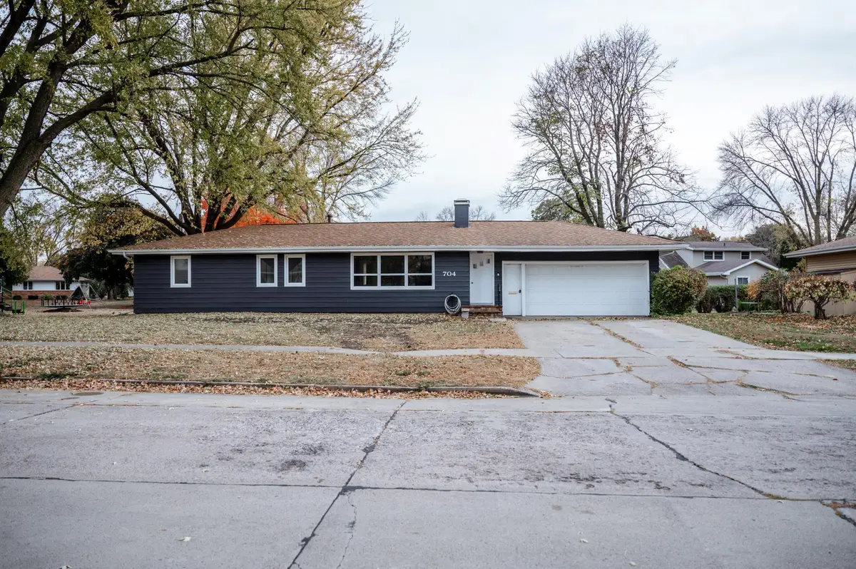 704 Washington Avenue, Fairmont, MN 56031 - Image #1