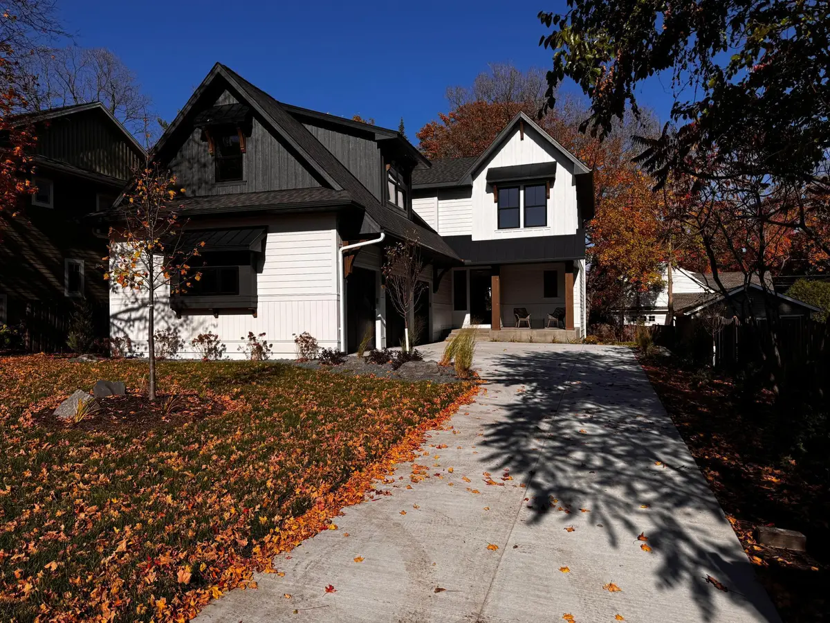 641 Park Street E, Wayzata, MN 55391 - Image #1