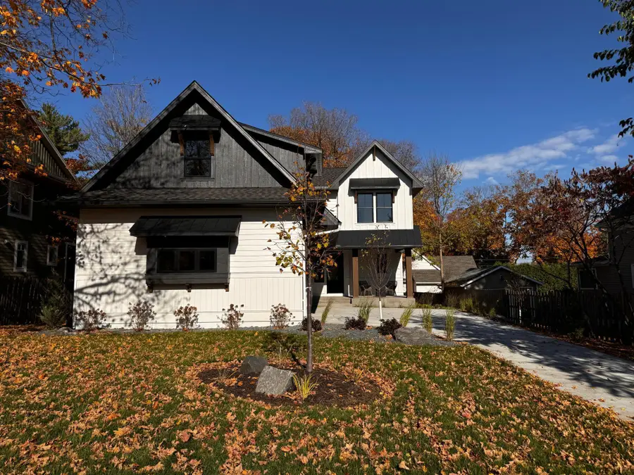 641 Park Street E, Wayzata, MN 55391 - Image #2