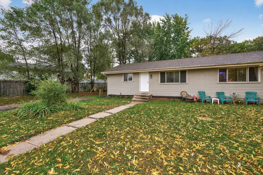 380 74th Avenue Ne, Fridley, MN 55432 - Image #2