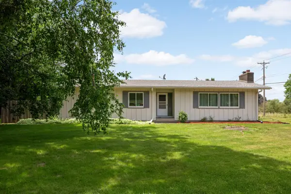 8555 Medicine Lake Road, Minneapolis, MN 55427