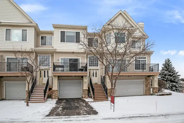 2319 Eagle Trace Lane, Saint Paul, MN 55129