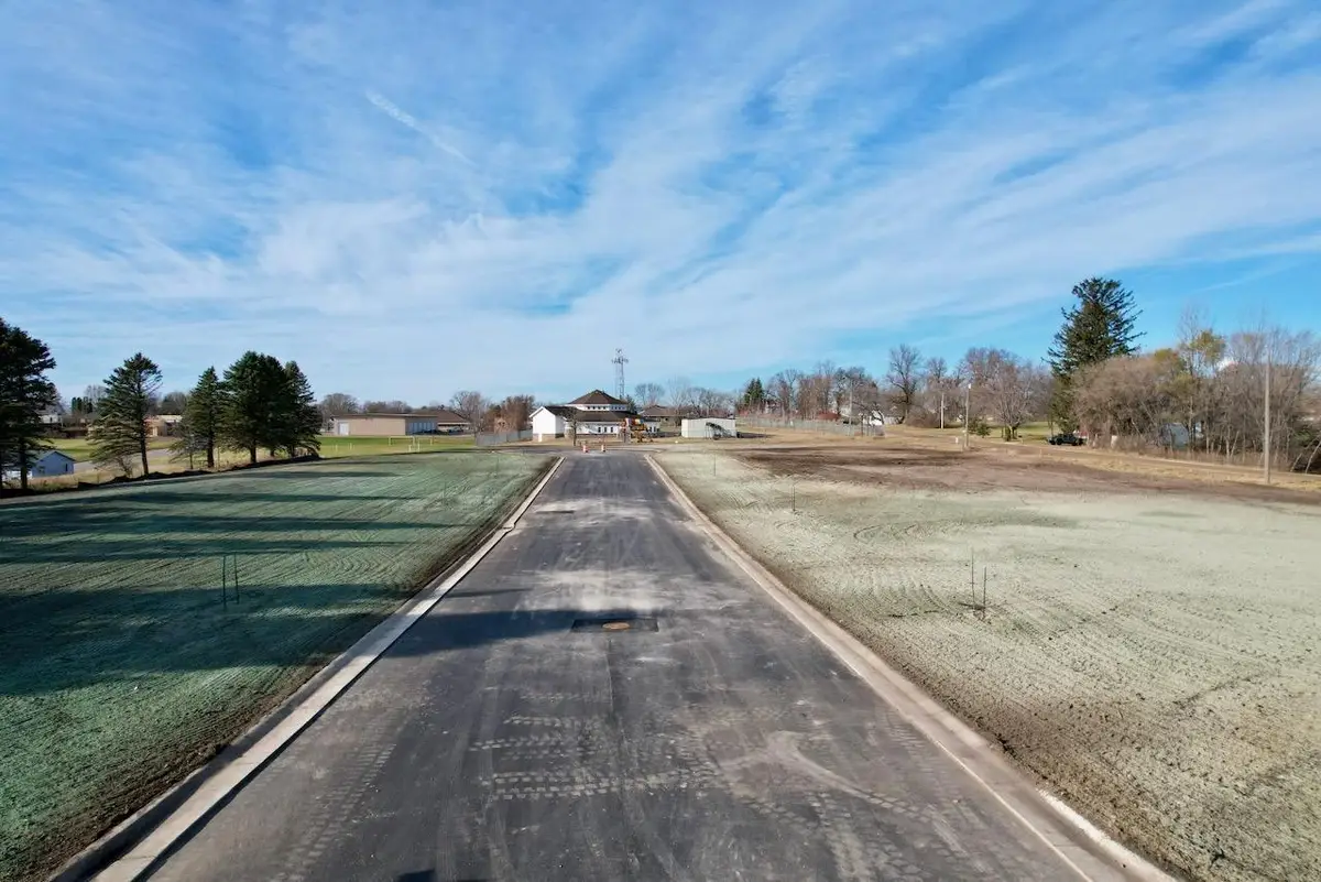 209 4th Avenue Ne, Pelican Rapids, MN 56572 - #1