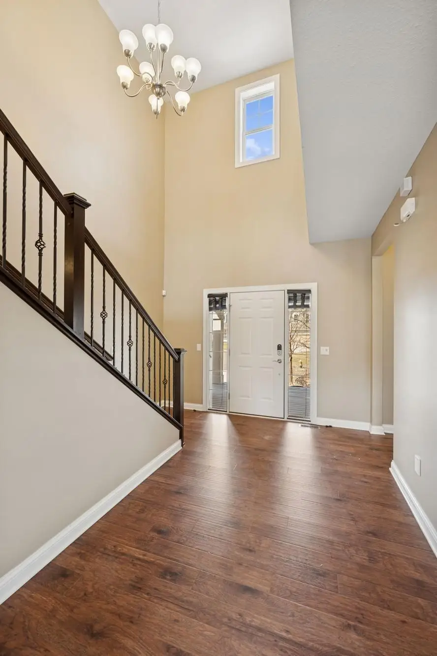 5270 Jewel Lane N, Plymouth, MN 55446 - Image #3