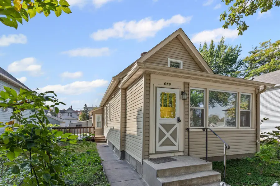 610 Charles Avenue, Saint Paul, MN 55103 - Image #3