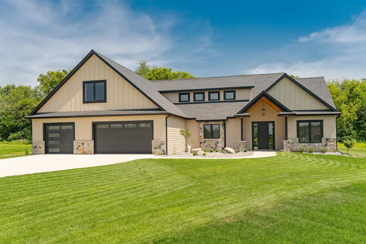 7414 Skyward Lane Nw, Rochester, MN 55901 - #1