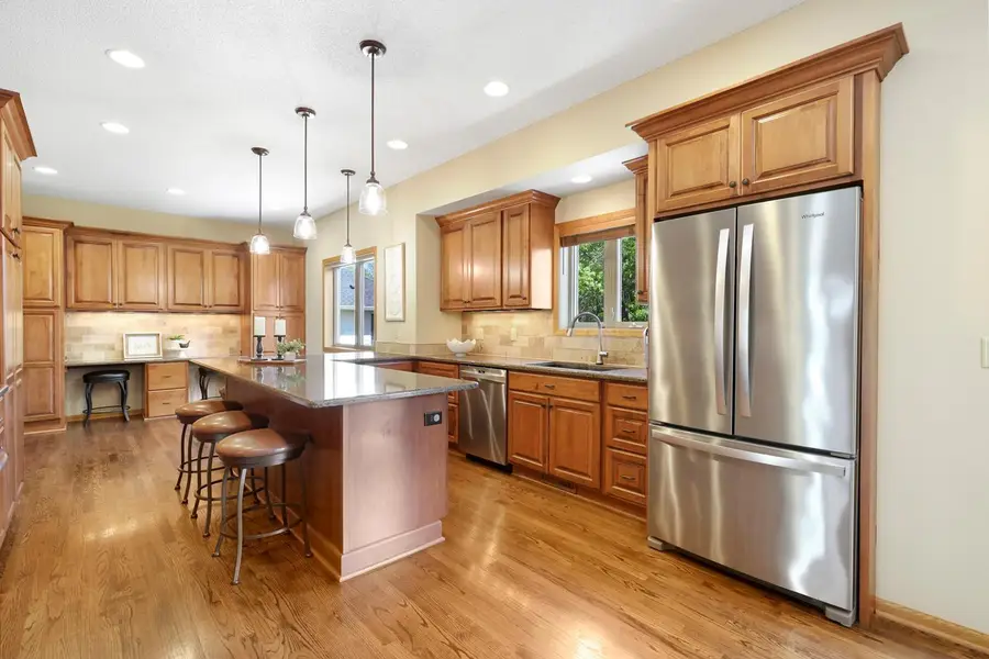 14261 Fossil Lane, Apple Valley, MN 55124 - Image #2