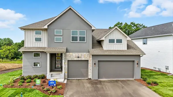 3644 Knightsbridge Lane, Lake Elmo, MN 55042