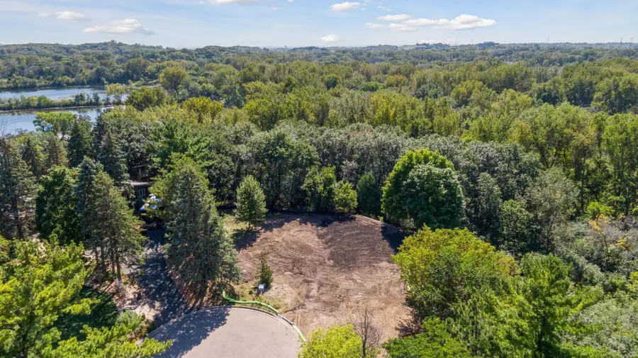 5038 Dominick Spur, Hopkins, MN 55343 - Image #3