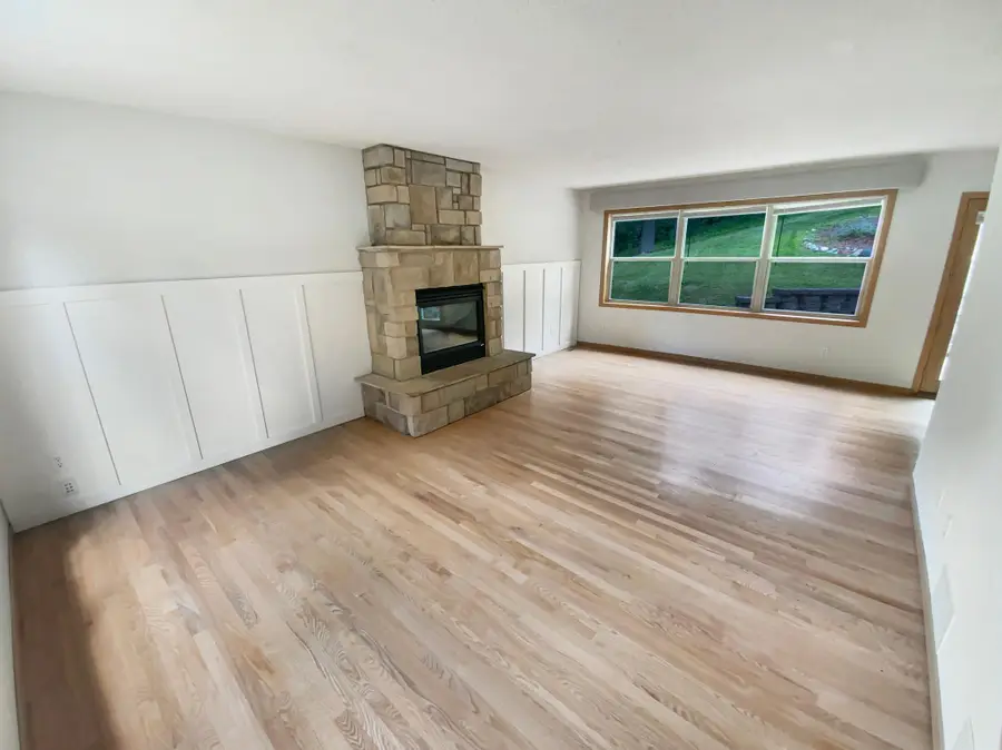 3017 Rainier Court, Burnsville, MN 55337 - Image #3