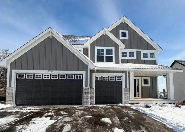 7310 Ambercrest Curve, Inver Grove Heights, MN 55077