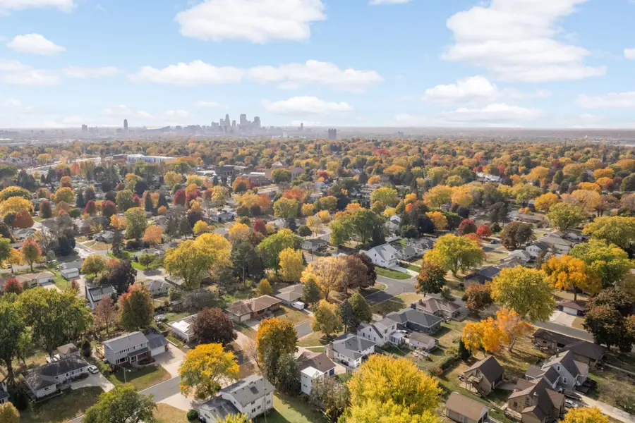 2617 W Armour Terrace, Minneapolis, MN 55418 - Image #3