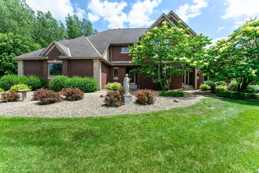 6 Troon Court, Saint Paul, MN 55110 - #2