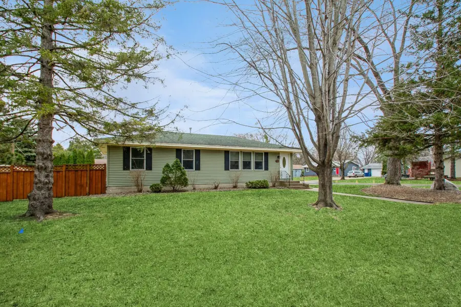 8101 Edgewood Drive, Mounds View, MN 55112 - #2