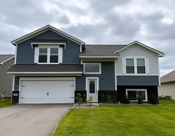 451 Valley Drive W, Annandale, MN 55302