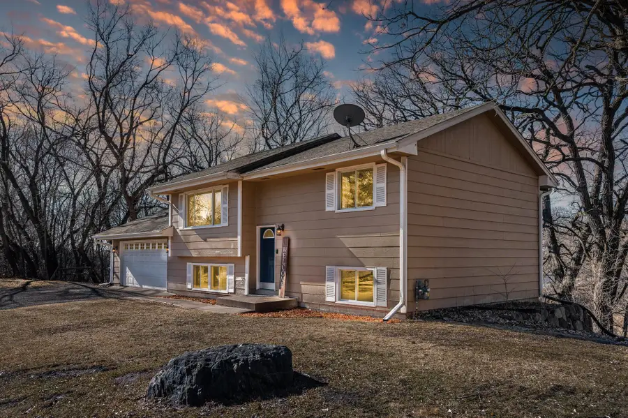 869 Howard Lane, Chaska, MN 55318 - #2