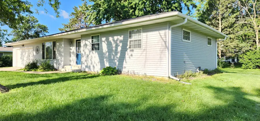 317 4th Street Ne, Grand Meadow, MN 55936 - Image #2