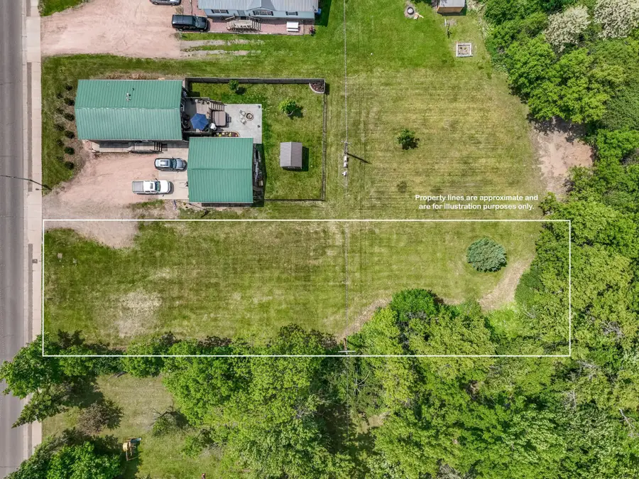 429 W Division Avenue, Barron, WI 54812 - Image #3