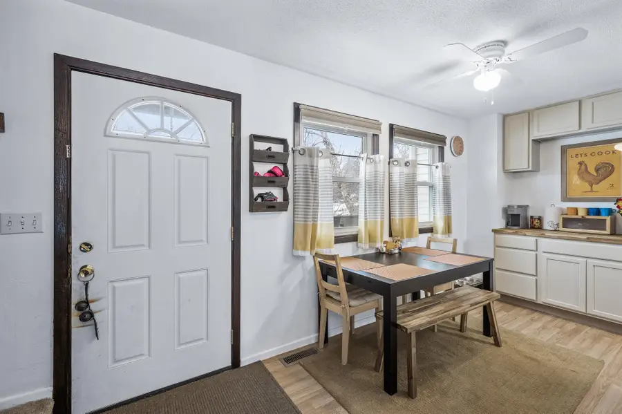 8857 42nd Avenue N, Minneapolis, MN 55427 - Image #3