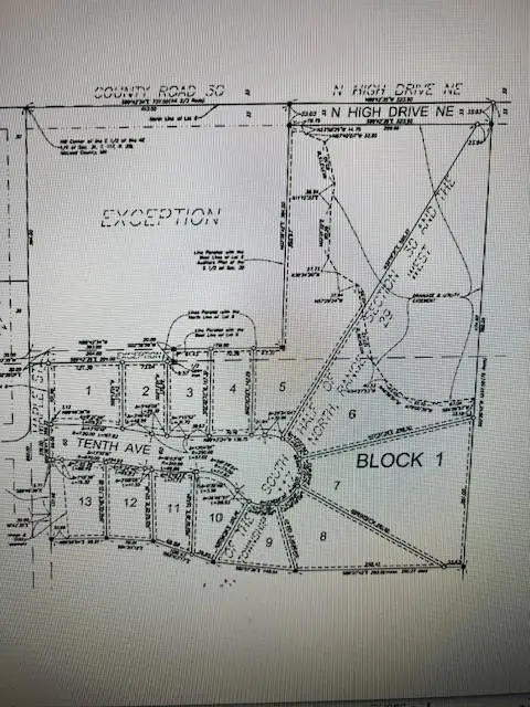 216 10th Avenue Ne, Hutchinson, MN 55350