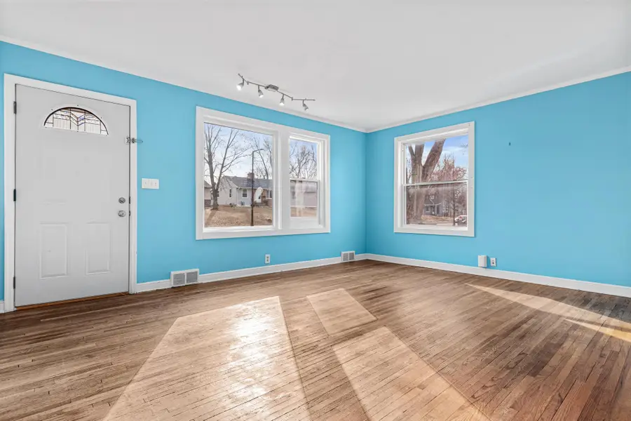 1165 Breen Street, Saint Paul, MN 55106 - #3