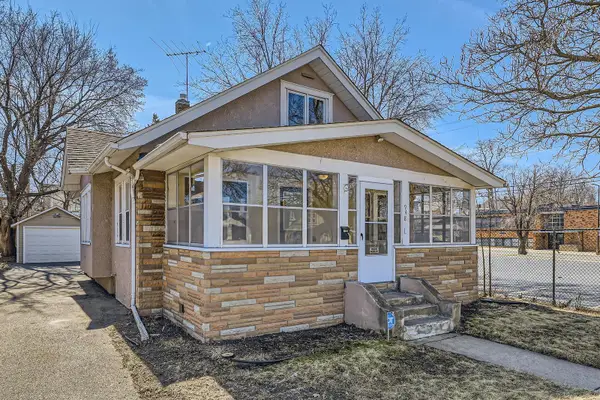 948 Margaret Street, Saint Paul, MN 55106