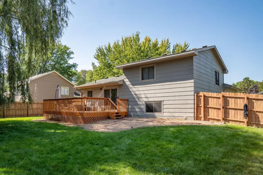 11710 Florida Avenue N, Champlin, MN 55316 - Image #2