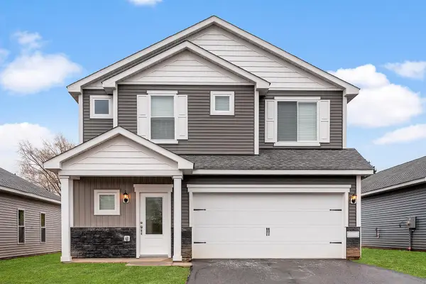 429 Redwood Street N, Cambridge, MN 55008